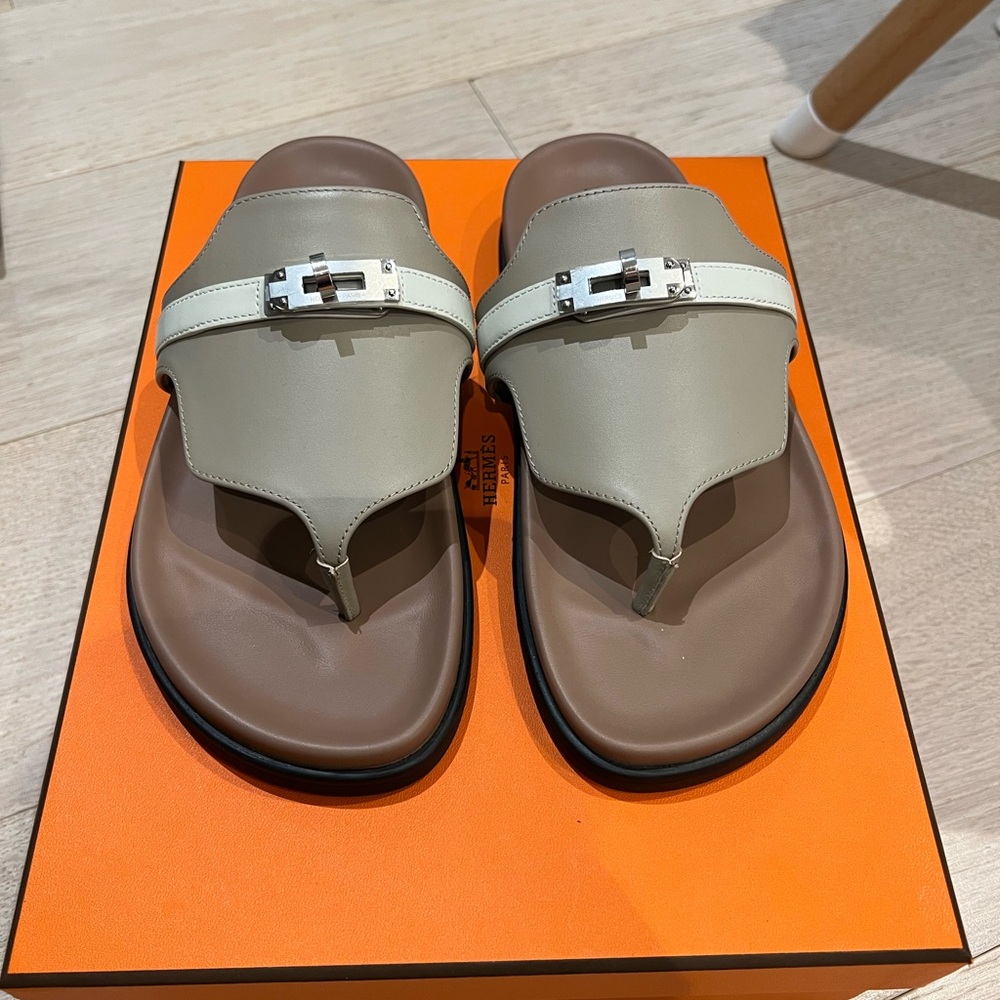 Hermès Taupe and Cream Sandals